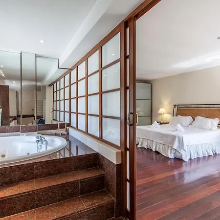 Aroeira Sleeps 8 Pool Air Con Wifi Villa *