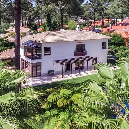 Aroeira Sleeps 8 Pool Air Con Wifi * Aroeira (Setubal)